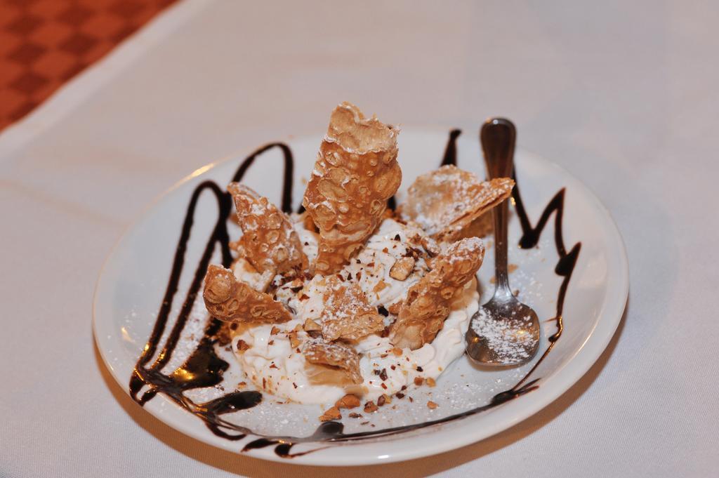Locanda Rurale Santa Marta อาโวลา ภายนอก รูปภาพ