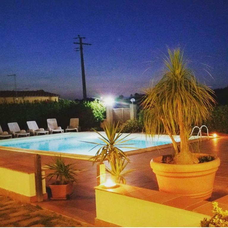 Locanda Rurale Santa Marta อาโวลา ภายนอก รูปภาพ